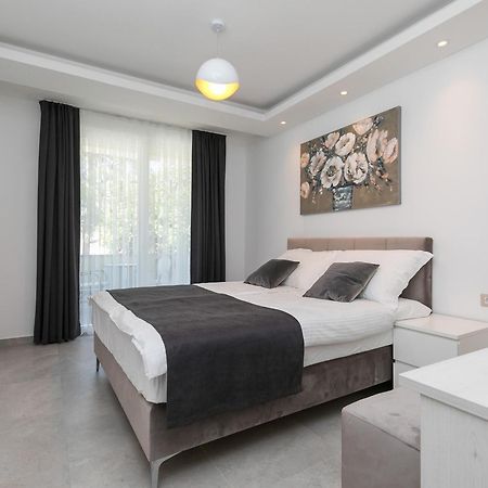 Nadija Apartmani Porec Exterior photo