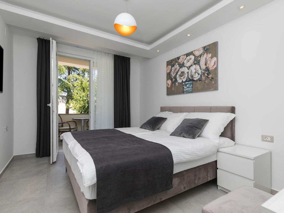Nadija Apartmani Porec Exterior photo