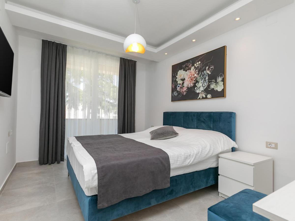 Nadija Apartmani Porec Exterior photo